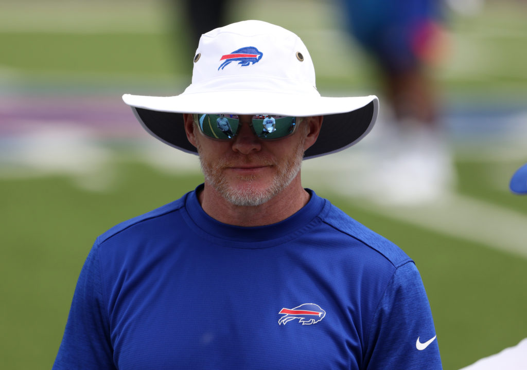 Should coach get rid of this hat? No way